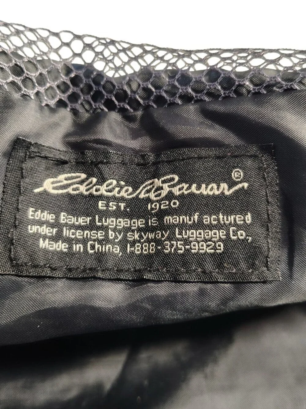 Unisex Vintage 90's Light Blue Medium Sized Eddie Bauer Brand Travel Duffle Bag